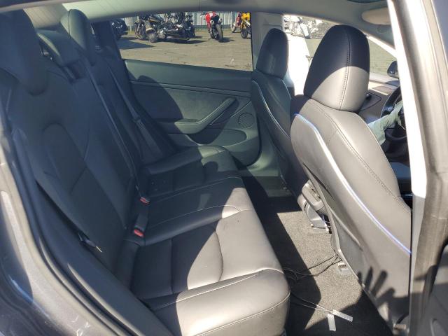 5YJ3E1EA3PF714142 Tesla MODEL 3