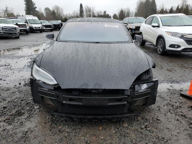 5YJSA1E26JF261691 Tesla 2018