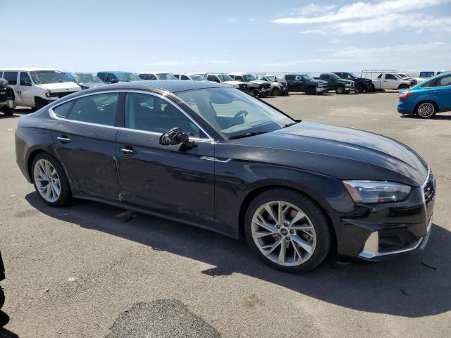 WAUABCF51NA009193 Audi 40 tfsi (2.0t)