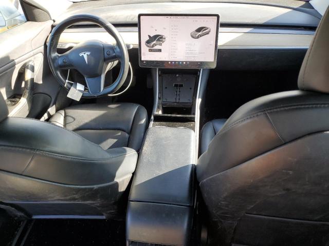 5YJ3E1EA9JF052638 Tesla 2018