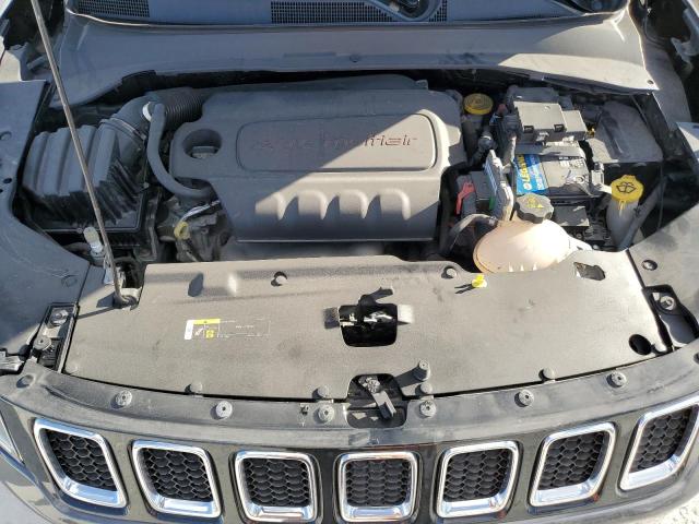 3C4NJDBBXJT436593 Jeep COMPASS LA