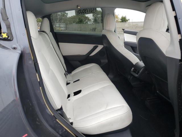 5YJYGDEF8MF194674 Tesla 2021
