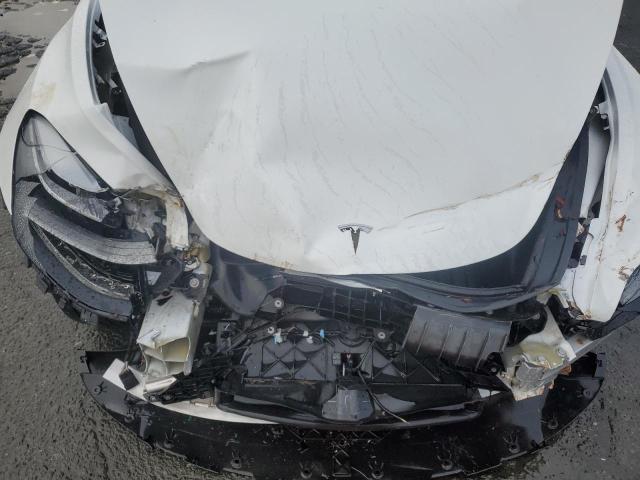 5YJ3E1EAXPF544233 Tesla MODEL 3