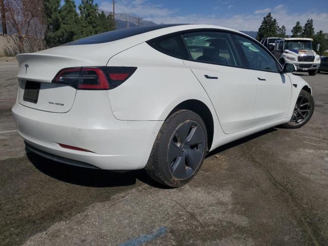5YJ3E1EB4NF133531 Tesla 2022