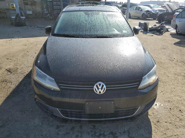 3VWD17AJ8EM285899 Volkswagen 2014