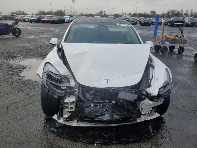 5YJ3E1EAXPF544233 Tesla MODEL 3