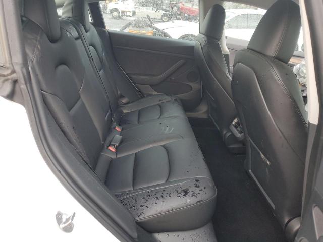 5YJ3E1EAXPF544233 Tesla MODEL 3