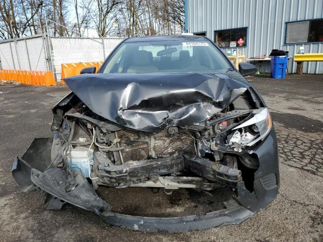 2T1BURHE9FC255956 Toyota 2zr-fe