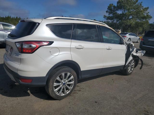 1FMCU0J9XJUA07221 Ford ESCAPE TIT