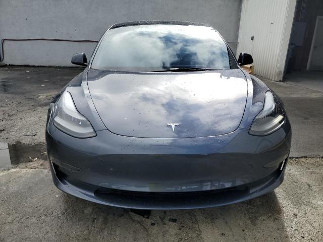 5YJ3E1EA7PF695756 Tesla 2023
