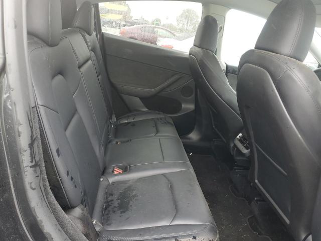 7SAYGDED6RF053918 Tesla Model Y