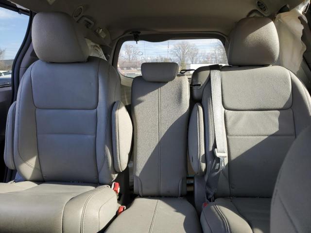 5TDYK3DC1GS763297 Toyota SIENNA XLE