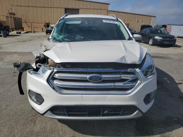1FMCU0J9XJUA07221 Ford ESCAPE TIT