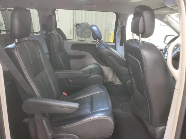 2C4RC1CG0ER373646 Chrysler TOWN & COU