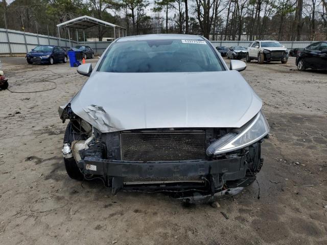 5NPD84LF9KH470230 Hyundai Elantra