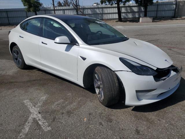 5YJ3E1EB4NF133531 Tesla 2022