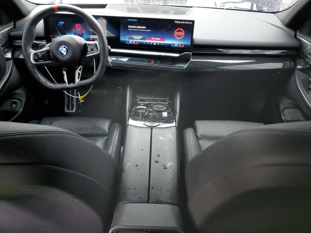 WBY43FK06RCR21920 BMW i5