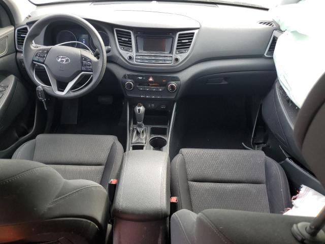 KM8J23A48HU348159 Hyundai TUCSON SE
