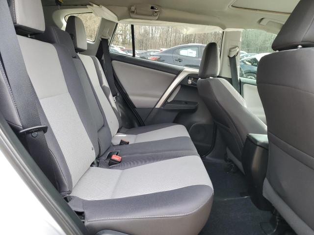 2T3WFREV3FW174683 Toyota Rav4 Xle