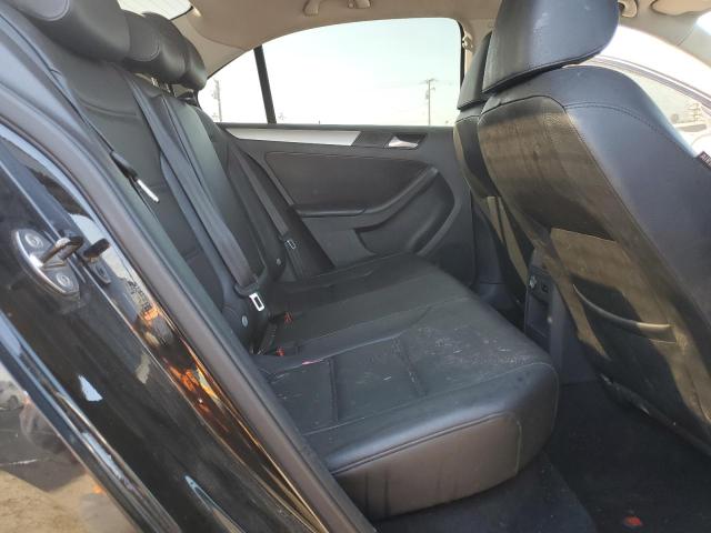 3VWD17AJ8EM285899 Volkswagen 2014