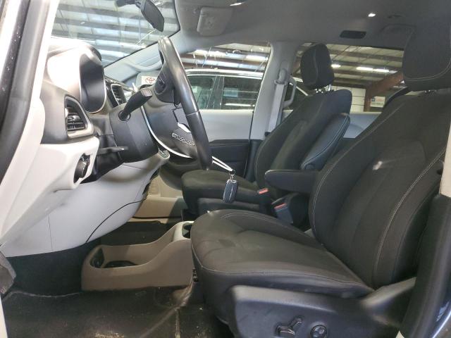 2C4RC1CG6NR105040 Chrysler Voyager Lx