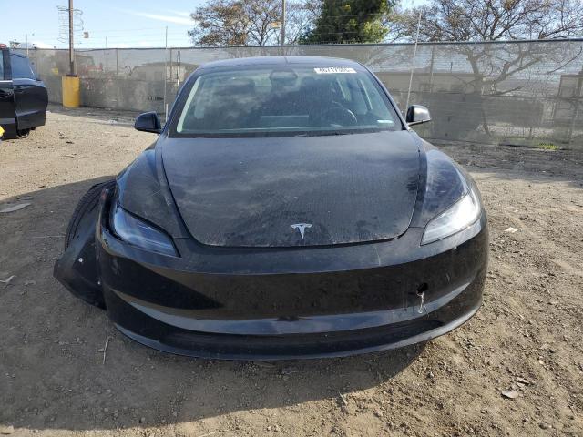 5YJ3E1EB5RF729799 Tesla 2024