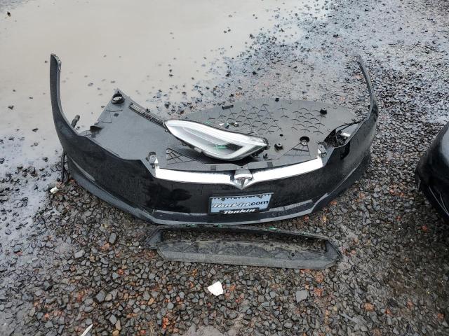 5YJSA1E26JF261691 Tesla 2018