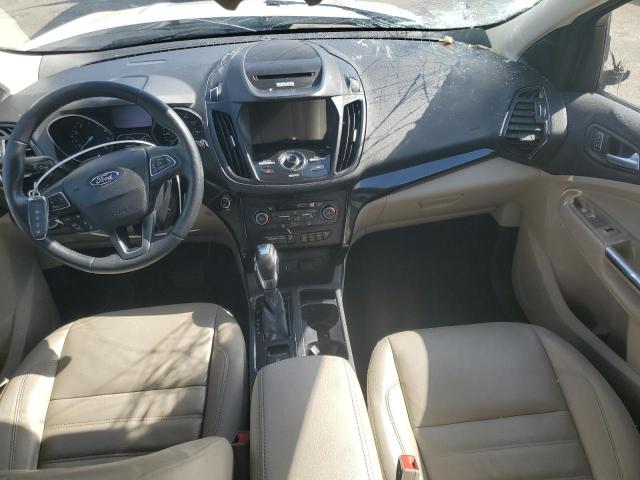 1FMCU0J9XJUA07221 Ford ESCAPE TIT