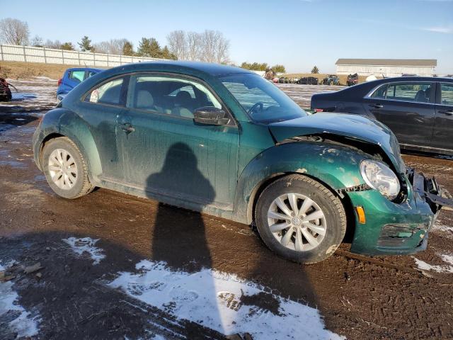 3VWFD7AT7JM700755 Volkswagen BEETLE S