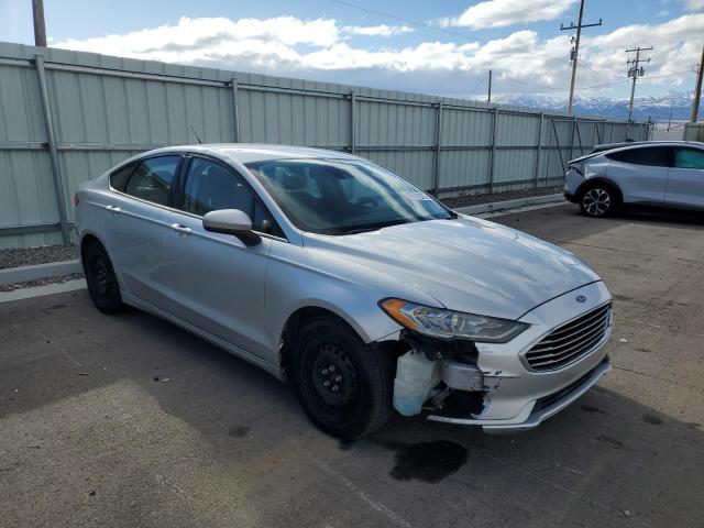 3FA6P0G71KR104255 Ford FUSION S