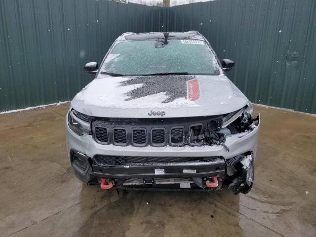 3C4NJDDN4ST508770 Jeep 2025