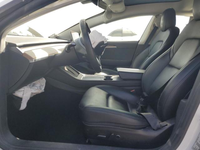 5YJ3E1EB4NF133531 Tesla 2022