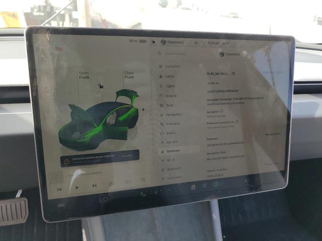 5YJ3E1EA4RF812230 Tesla 2024