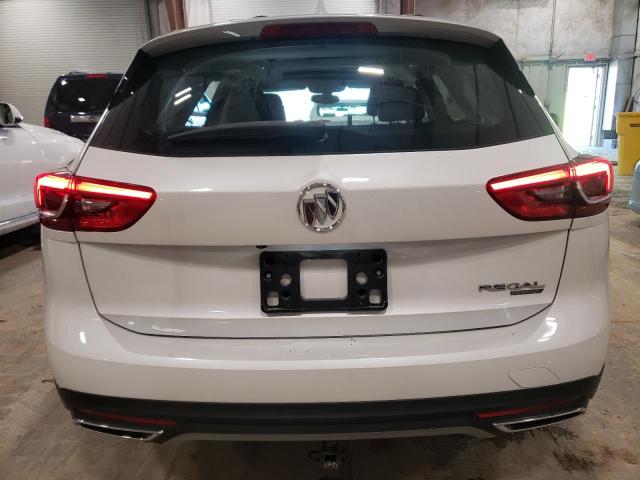 W04GV8SX1K1018930 Buick Regal Tourx Essence
