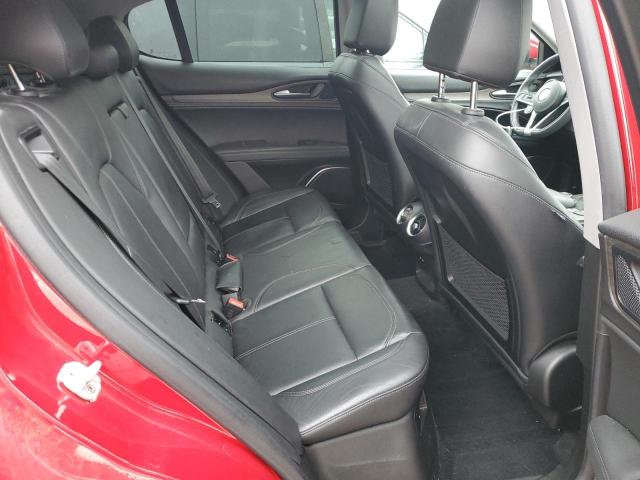ZASFAKBN8J7C17145 Alfa Romeo STELVIO TI