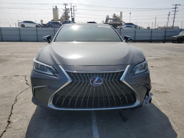 58ADA1C19NU014024 Lexus Es 300h Base