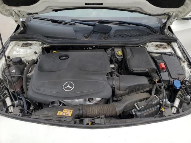 WDDSJ4EBXHN435183 Mercedes-Benz CLA 250