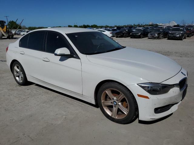 WBA3B1C53FK136055 BMW 320 I