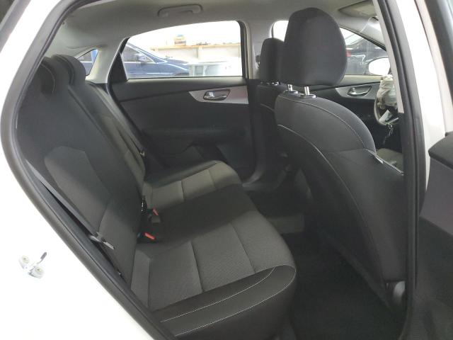 3KPF24AD4NE475243 KIA FORTE FE
