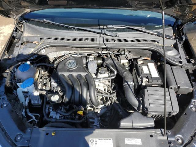 3VW1K7AJ3EM353333 Volkswagen JETTA BASE