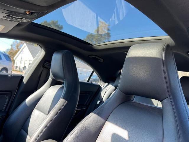 WDDSJ4EB8EN064889 Mercedes-Benz CLA 250