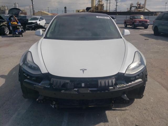 5YJ3E1EA8JF076056 Tesla MODEL 3