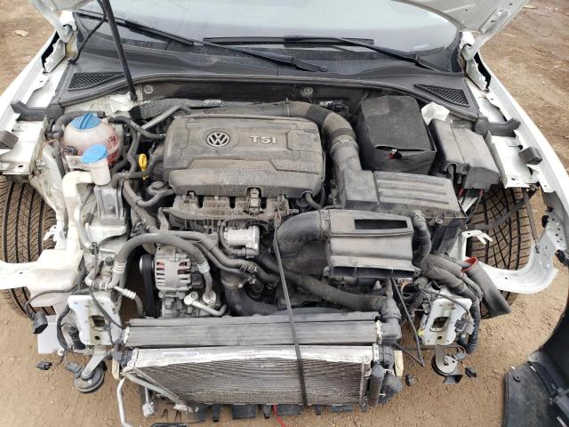 1VWGT7A33HC023979 Volkswagen PASSAT SE