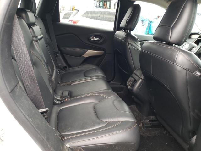 1C4PJMCS9HW631645 Jeep Cherokee Latitude