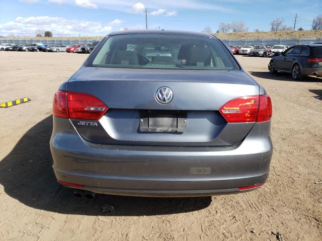 3VW1K7AJ3EM394996 Volkswagen JETTA BASE