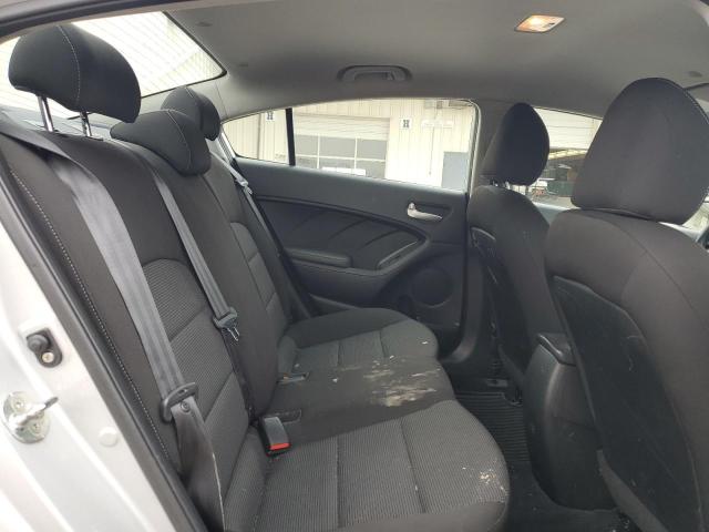 3KPFK4A76JE246986 KIA FORTE LX