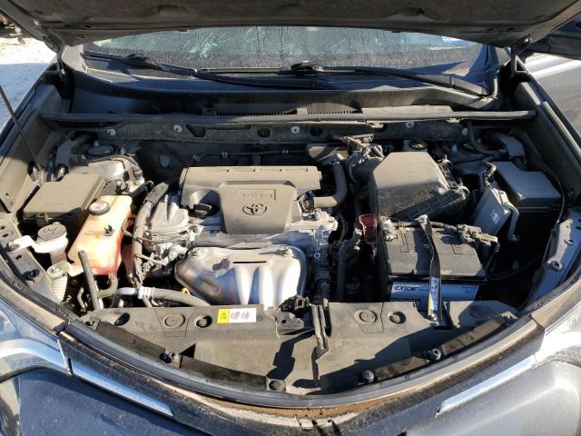 JTMZFREV1HD108534 Toyota RAV4 LE