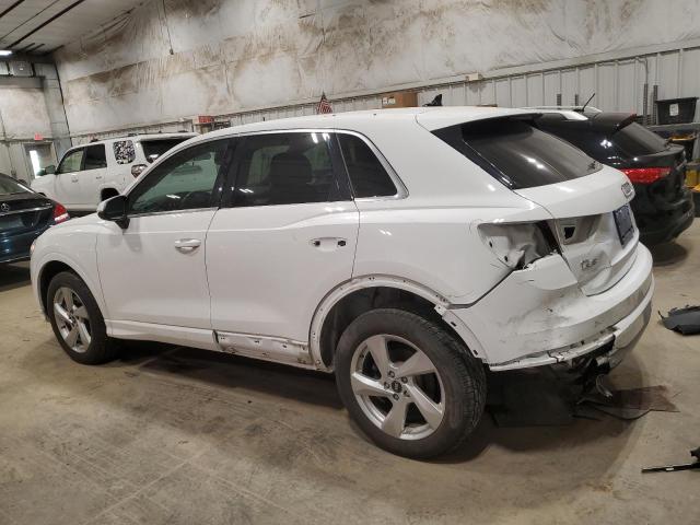 WA1AUCF32M1097448 Audi Q3 Premium 40