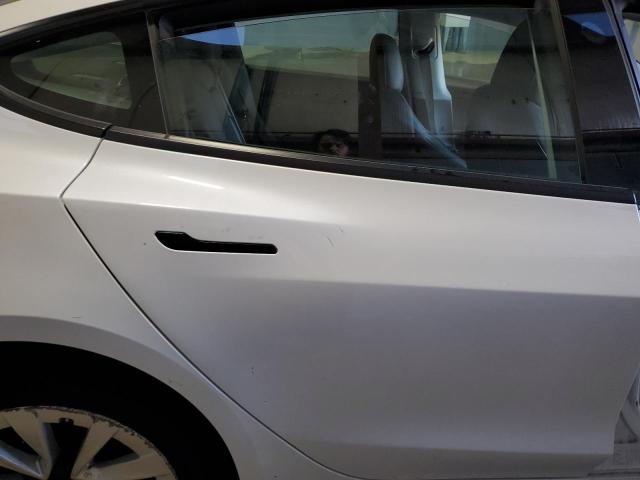 5YJ3E1EA5PF448705 Tesla MODEL 3