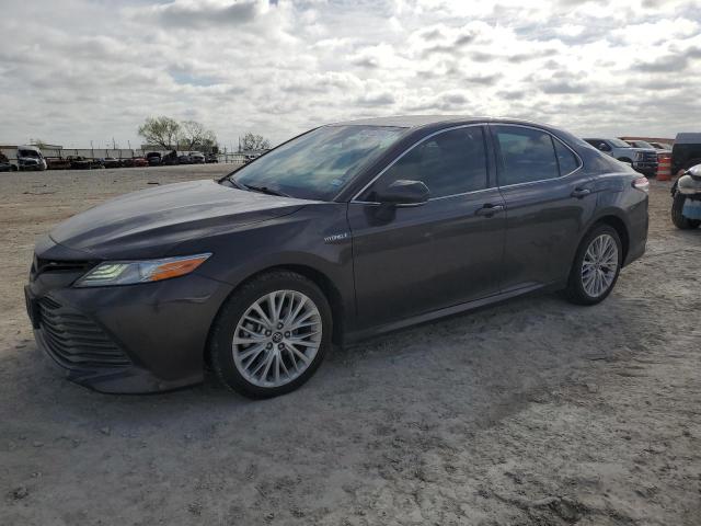 Auction sale of the 2018 Toyota Camry Hybrid, vin: 4T1B21HK5JU504645, lot number: 48913244